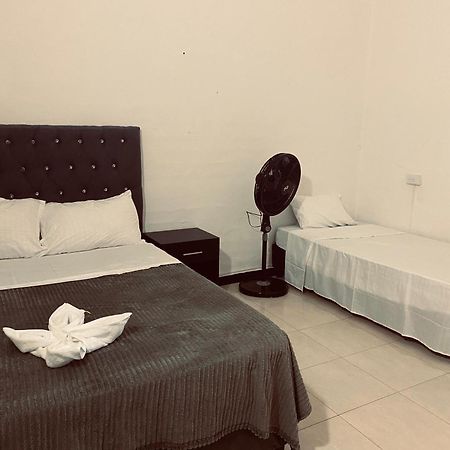 Hotel Casa Corleone Гарсон Экстерьер фото